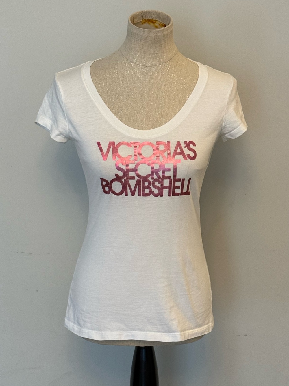 Victoria's Secret White Scoop Tee with Pink Metallic Logo